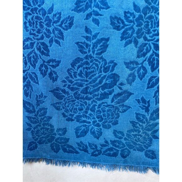 Vintage Bath Towel - Picture 5 of 7